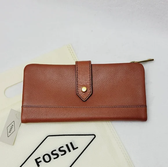 Fossil Lainie Brown Leather Clutch Wallet